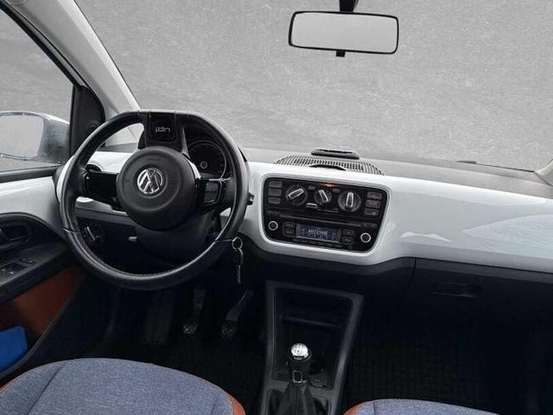 Gebraucht VW up! 74 PS (54 kW) 2015 Weiß Kleinwagen