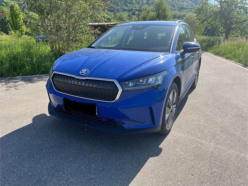 Blau Gebraucht 2024 Skoda Enyaq iV SUV | 32.000 € (Fairer Preis) - Bild 1/4