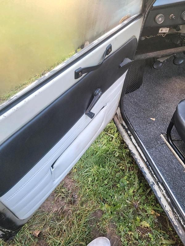 Gebraucht Trabant 601 26 PS (19 kW) 1981 Schwarz Limousine