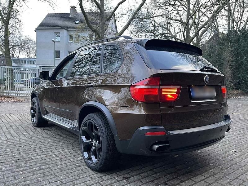 Gebraucht BMW X5 235 PS (172 kW) 2007 Braun SUV