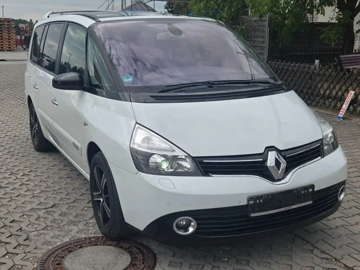 Gebraucht Renault Grand Espace 173 PS (127 kW) 2014 Weiß Van / Kleinbus