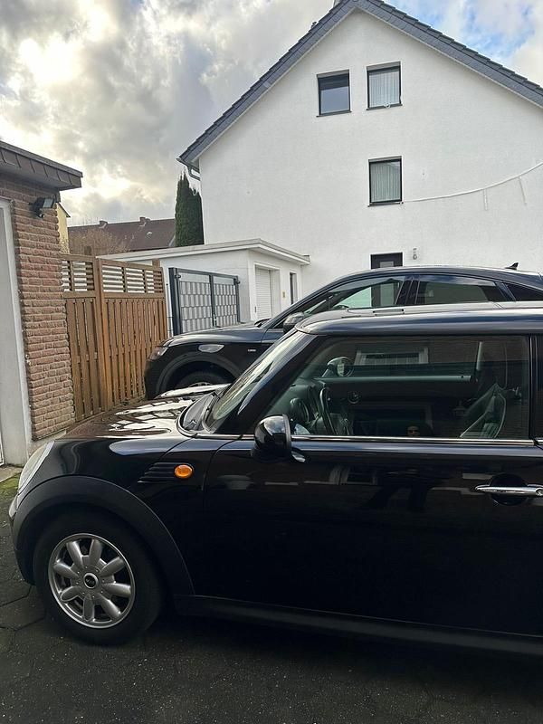 Usata Mini Cooper 120 CV (88 kW) 2008 Blu Utilitaria