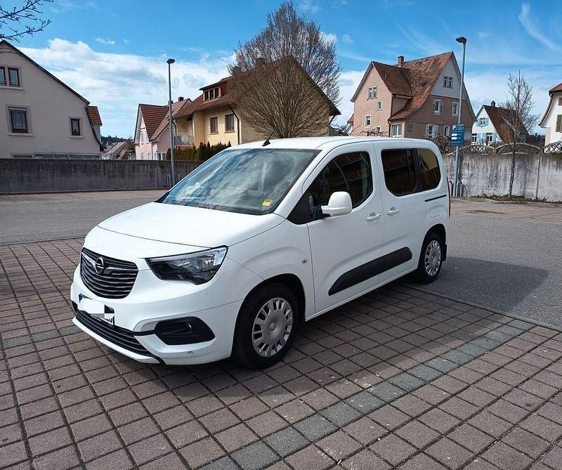 Gebraucht Opel Combo 110 PS (80 kW) 2020 Weiß Van / Kleinbus