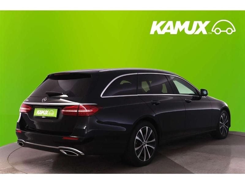 Gebraucht Mercedes E300 Avantgarde 211 PS (155 kW) 2022 Schwarz Kombi