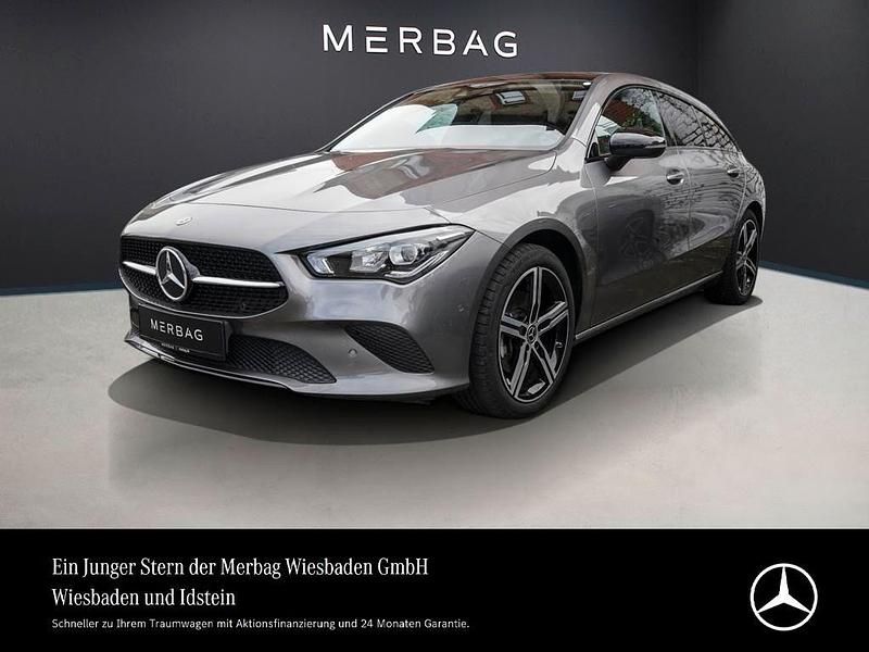 Grau Gebraucht 2022 Mercedes CLA200 Shooting Brake Progressive Kombi | 29.390 € (Fairer Preis) - Bild 1/4