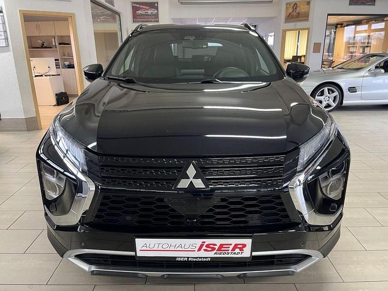 Gebraucht Mitsubishi Eclipse Cross Plus 188 PS (138 kW) 2022 Schwarz SUV