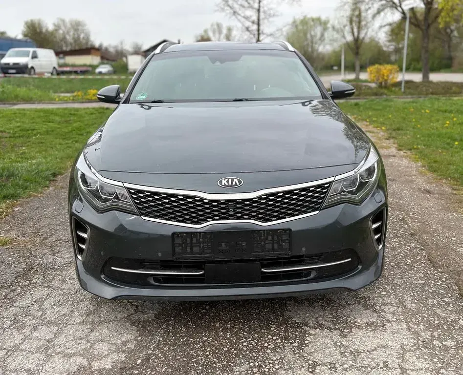 Gebraucht Kia Optima GT-Line 141 PS (103 kW) 2016 Grau Kombi