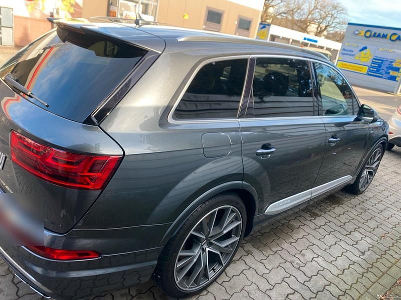 Gebraucht Audi SQ7 Performance 435 PS (319 kW) 2016 Grau SUV