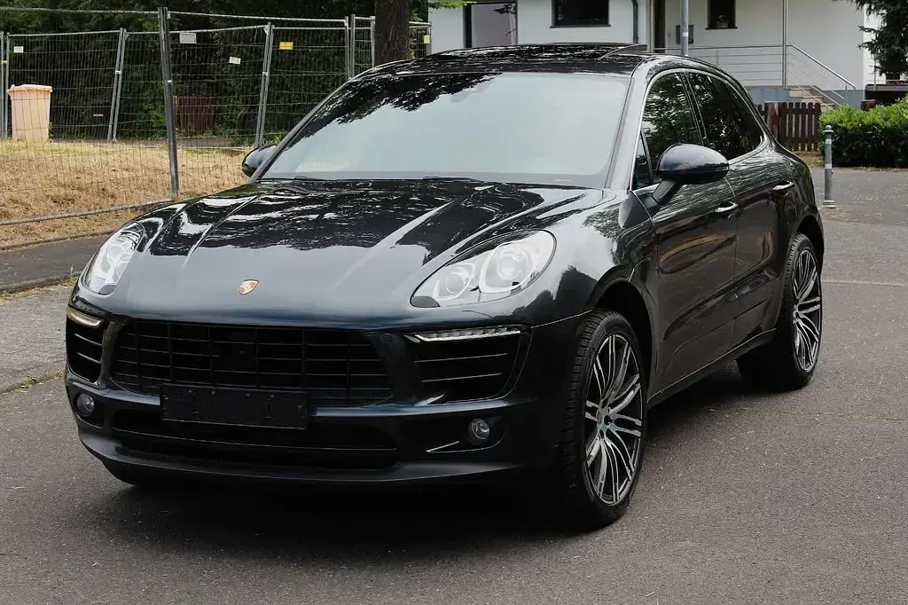 Gebraucht Porsche Macan S 258 PS (189 kW) 2018 Schwarz SUV