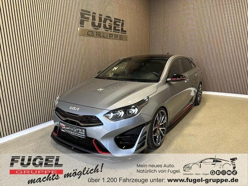 Gebraucht Kia ProCeed GT 204 PS (150 kW) 2024 Lunarsilber met. Kombi