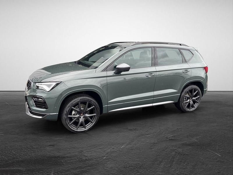 Neu Cupra Ateca 190 PS (139 kW) 2026 Grün SUV