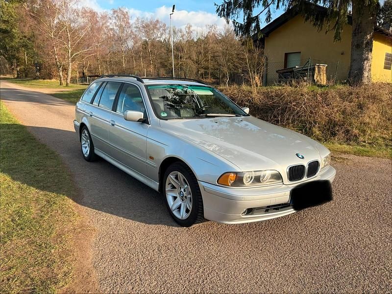 Gebraucht BMW 525 192 PS (141 kW) 2000 Silber Kombi