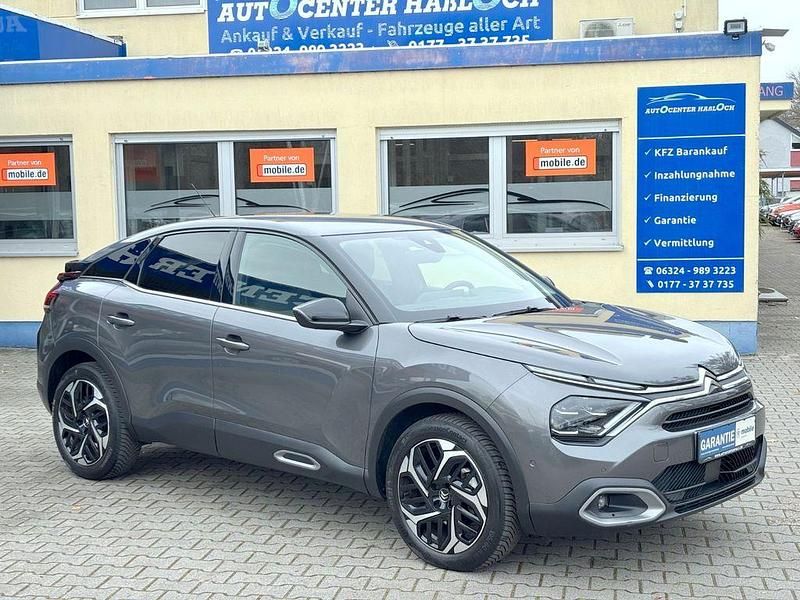 Gebraucht Citroën C4 Shine 131 PS (96 kW) 2022 Grau Limousine