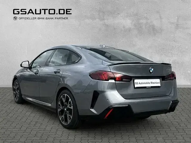 Gebraucht BMW 220 M Sport 170 PS (125 kW) 2025 Grau Coupé