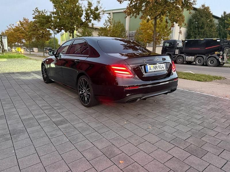 Gebraucht Mercedes E400 340 PS (250 kW) 2019 Schwarz Limousine