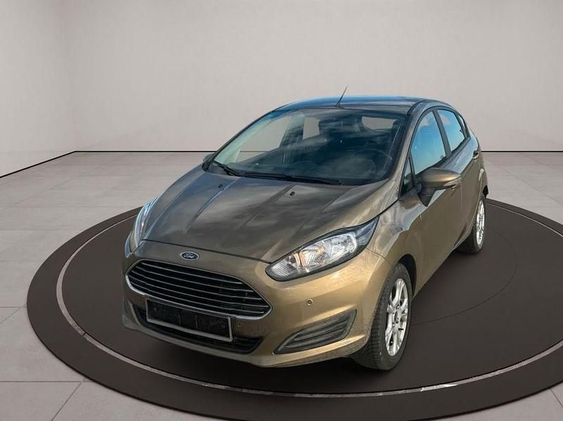 Gebraucht Ford Fiesta SYNC Edition 82 PS (60 kW) 2013 Braun Limousine