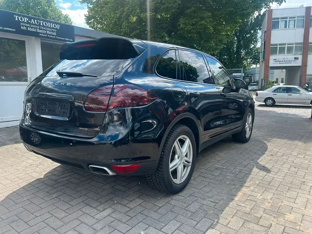 Gebraucht Porsche Cayenne 245 PS (180 kW) 2011 Schwarz SUV
