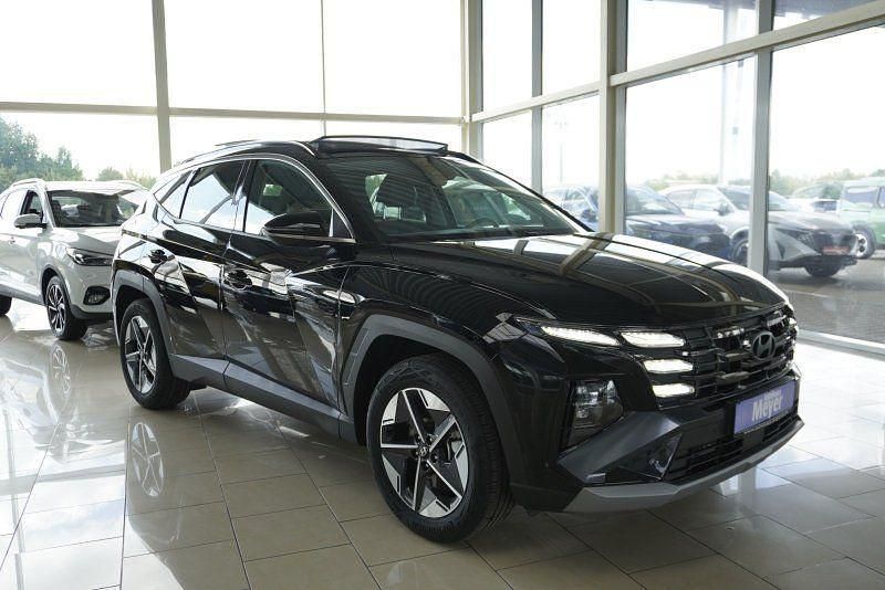 Abyss black Neu 2025 Hyundai Tucson SUV | 33.710 € (Guter Preis) - Bild 1/4