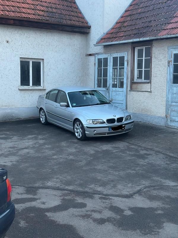 Gebraucht BMW 330 231 PS (169 kW) 2003 Silber Limousine