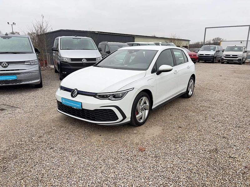 Gebraucht VW Golf VIII GTE 245 PS (180 kW) 2021 Pure white Limousine