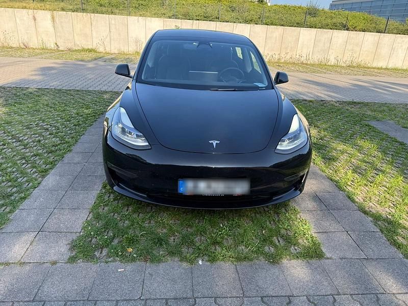 Schwarz Gebraucht 2023 Tesla Model 3 Long Range AWD Limousine | 38.000 € (Teuer) - Bild 1/4