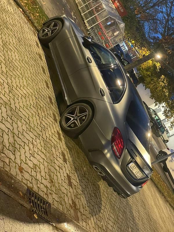 Grau Gebraucht 2014 Mercedes C220 AMG Limousine | 17.200 € (Teuer) - Bild 1/4