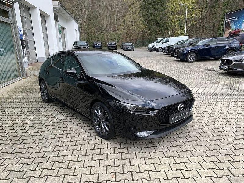 Gebraucht Mazda 3 Selection 122 PS (89 kW) 2019 Onyxschwarz Limousine