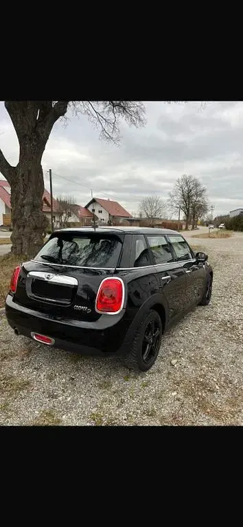 Gebraucht Mini Cooper D 116 PS (85 kW) 2015 Schwarz Kleinwagen