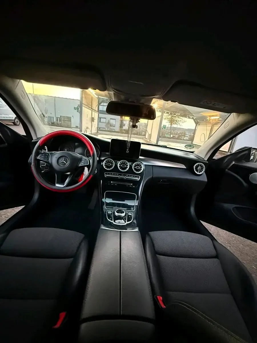 Gebraucht Mercedes C220 170 PS (125 kW) 2017 Schwarz Coupé