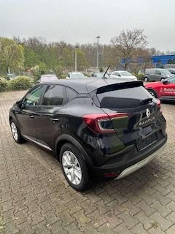 Używany Renault Captur Experience 101 KM (74 kW) 2020 Czarny SUV