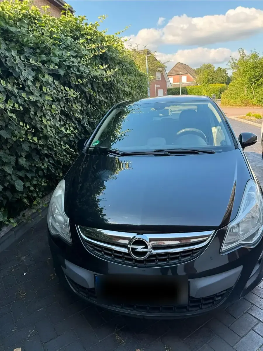 Gebraucht Opel Corsa 100 PS (73 kW) 2013 Schwarz Kleinwagen