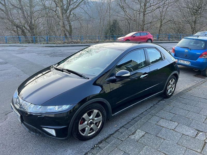 Schwarz Gebraucht 2009 Honda Civic Sport Limousine | 3.500 € (Guter Preis) - Bild 1/4