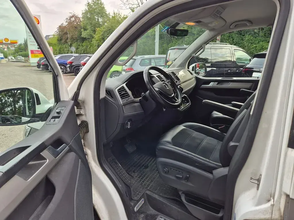 Gebraucht VW Multivan Comfortline 204 PS (150 kW) 2016 Candyweiß / mojave beige Van / Kleinbus
