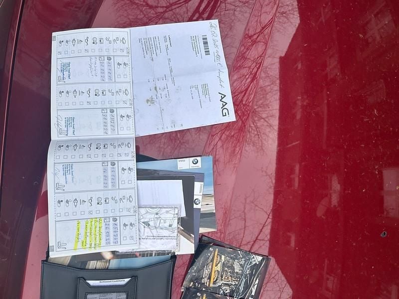 Gebraucht BMW X1 109 PS (80 kW) 2011 Rot SUV