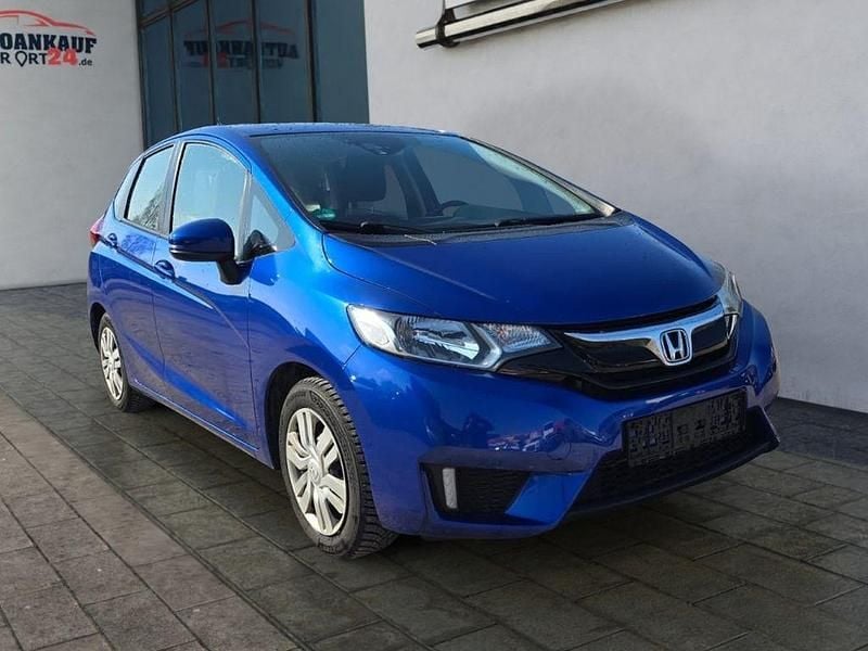 Gebraucht Honda Jazz Trend 102 PS (75 kW) 2017 Brilliant sporty bl (blau) Kleinwagen
