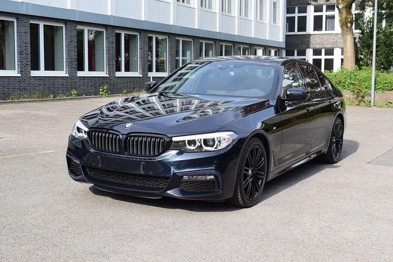 Schwarz Gebraucht 2018 BMW 540 M Sport Limousine | 22.999 € (Guter Preis) - Bild 1/4