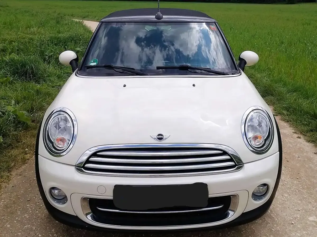 Gebraucht Mini Cooper Cabriolet 122 PS (89 kW) 2011 Weiß Cabrio