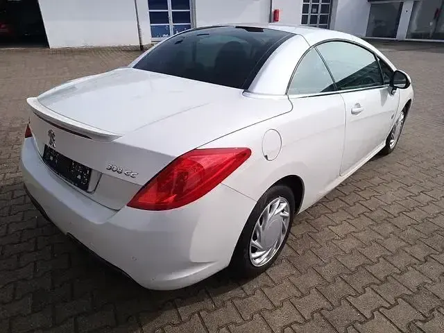 Gebraucht Peugeot 308 Roland Garros 156 PS (114 kW) 2014 Weiss