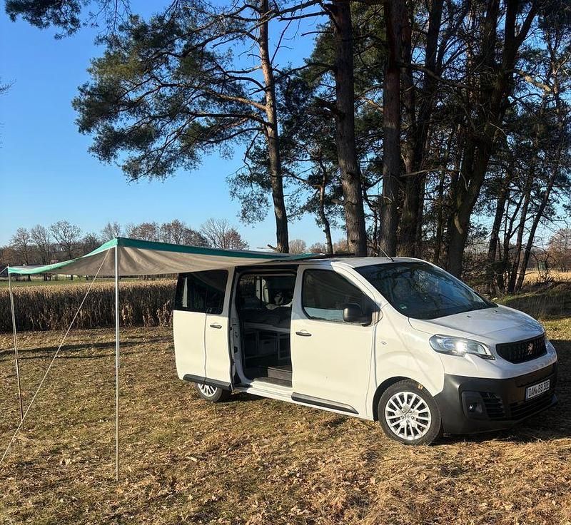 Gebraucht Peugeot e-Expert 99 kW (135 PS) 2022 Weiß Van