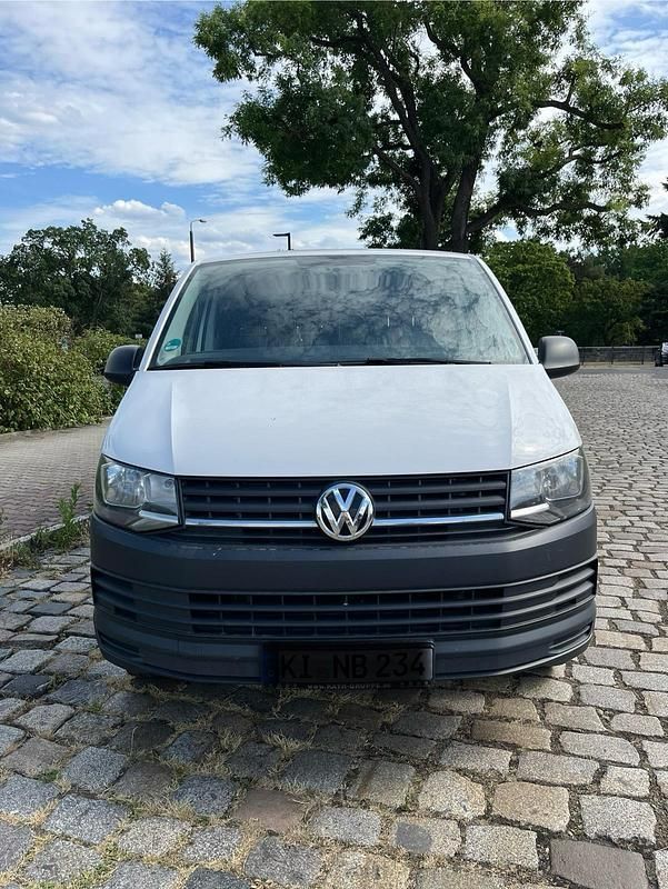 Weiß Gebraucht 2016 VW T6 Van | 25.000 € (Fairer Preis) - Bild 1/4
