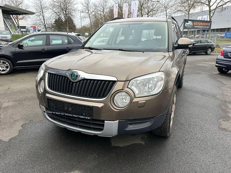 Gebraucht Skoda Yeti Active 105 PS (77 kW) 2012 Braun SUV