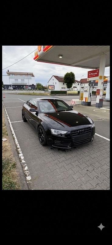 Usado Audi A5 Design 204 HP (150 kW) 2012 Preto Coupé