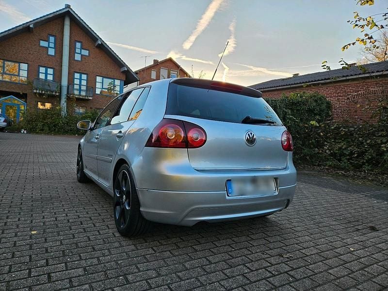 Gebraucht VW Golf V 140 PS (102 kW) 2008 Grau Kombi
