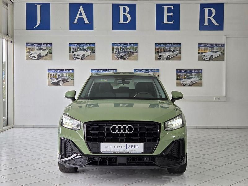 Gebraucht Audi Q2 S-Line 150 PS (110 kW) 2021 Grün SUV