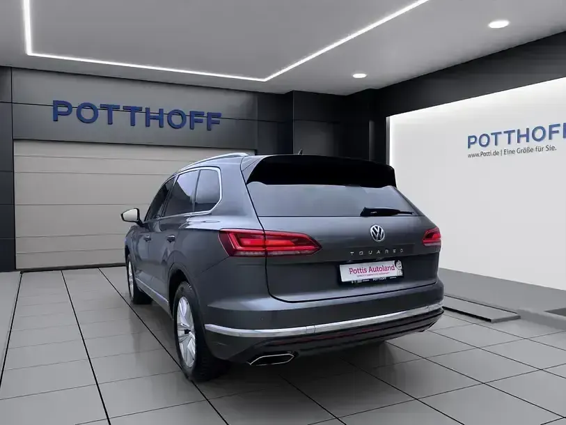 Gebraucht VW Touareg Elegance 231 PS (169 kW) 2020 Grau SUV
