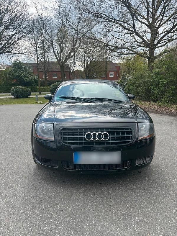 Second-hand Audi TT 180 CP (132 kW) 2002 Negru Coupe