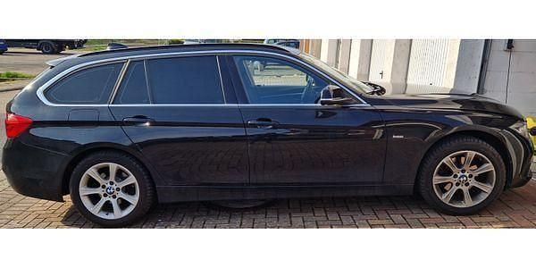 Gebraucht BMW 320 Luxury Line 190 PS (139 kW) 2018 Schwarz Kombi