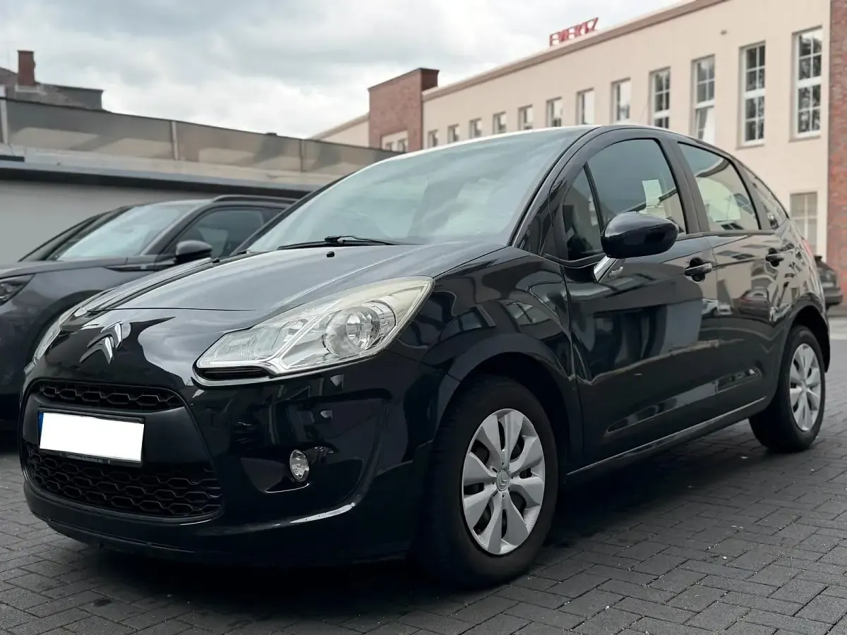 Gebraucht Citroën C3 95 PS (69 kW) 2010 Schwarz Limousine
