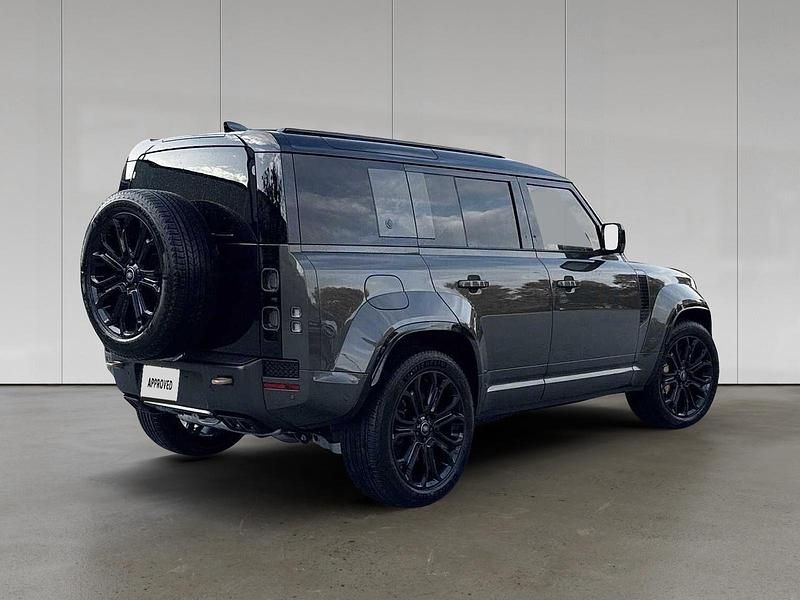 Gebraucht Land Rover Defender 643 PS (472 kW) 2025 SUV