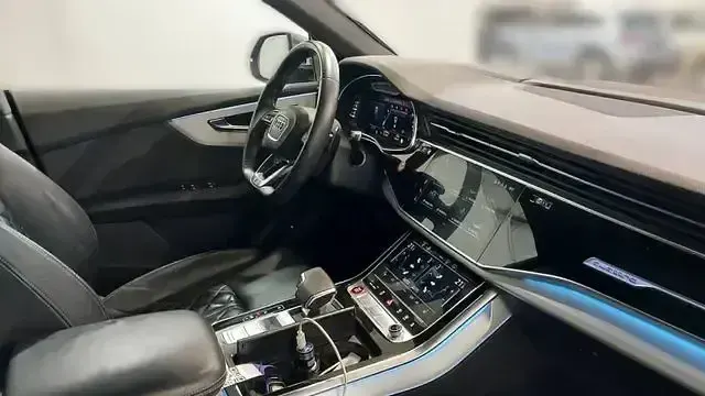 Gebraucht Audi SQ8 Sport 435 PS (319 kW) 2021 Blau SUV